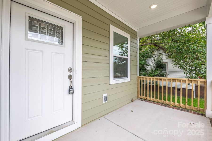 Image 37 of a home in .