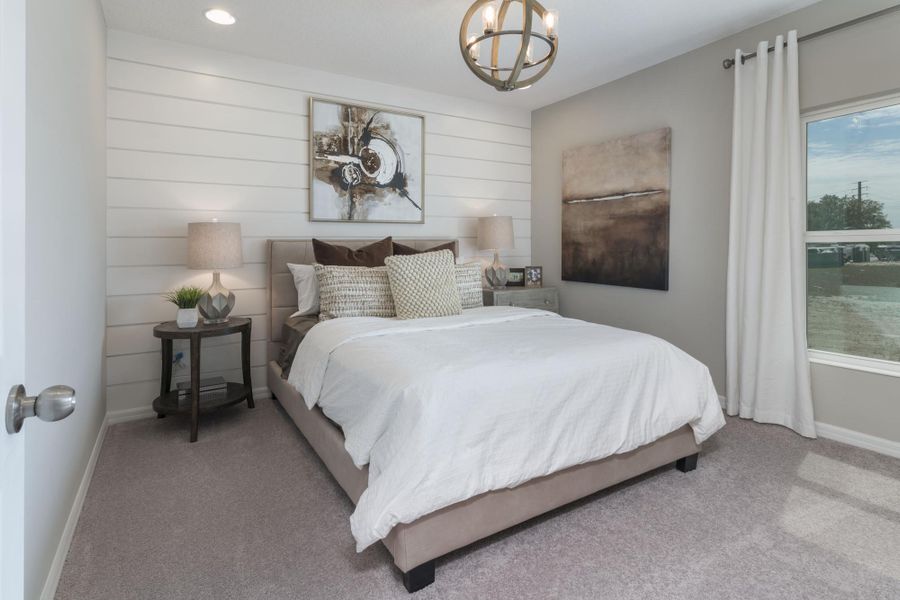Representative furnished interior of a home built from the Wilshire by Risewell Homes in Harrell Oaks, Orlando (Image 10).