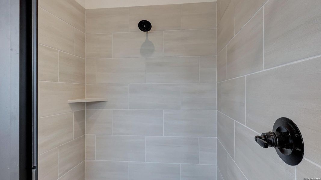 Close-up of interior finishes inside a home in Arcadia Ridge, San Antonio (Image 15).