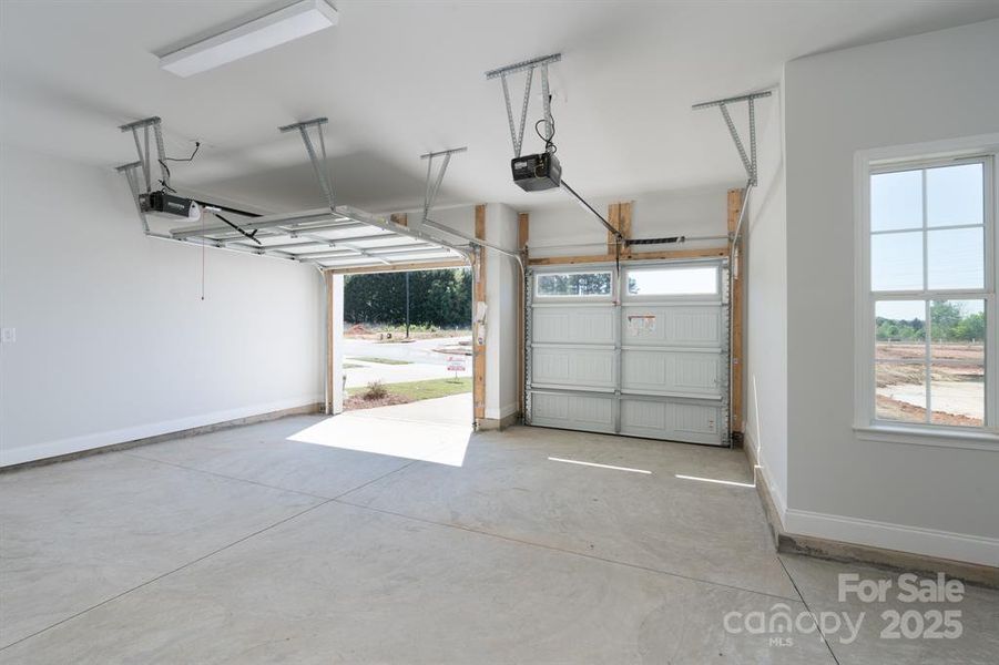 Spacious, unfurnished interior of a new home in Pine Trace, Gastonia (Image 25). Spacious, unfurnished interior of a new home in Pine Trace, Gastonia (Image 25).