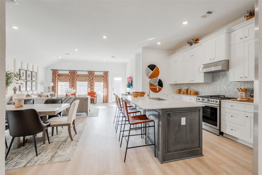 *Not actual home, pictures for representation purposes only* *Not actual home, pictures for representation purposes only*