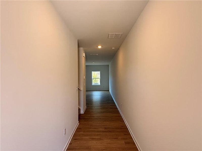 Spacious, unfurnished interior of a new home in Leydenview, Mableton (Image 18).