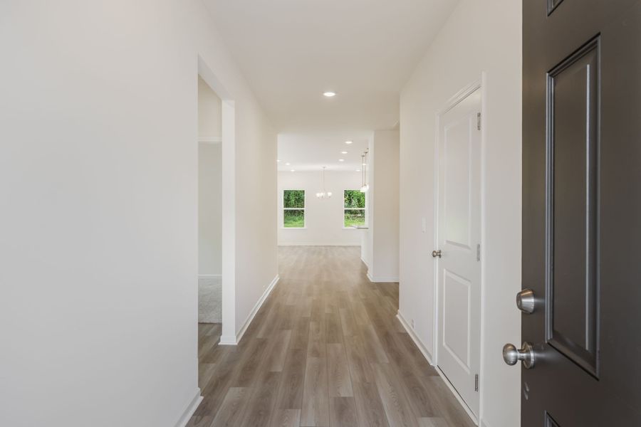 Open entry foyer. Open entry foyer.