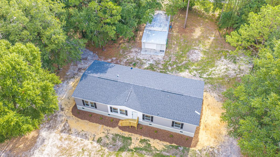 Image 87 of a home in .