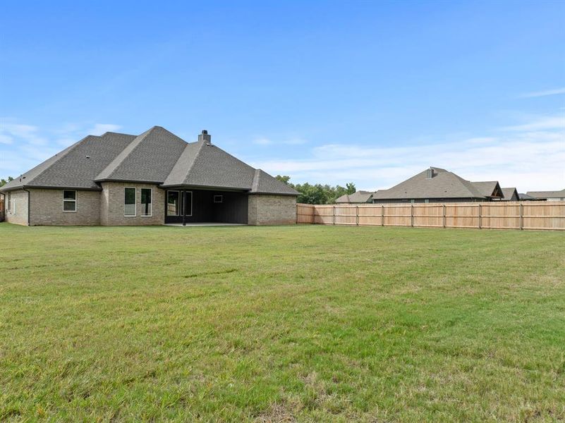 Front exterior of a new home in , Robinson, TX, highlighting curb appeal (Image 19). Front exterior of a new home in , Robinson, TX, highlighting curb appeal (Image 19).