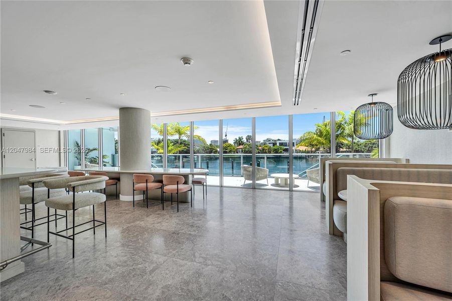Community amenities in , Bay Harbor Islands (Image 42).