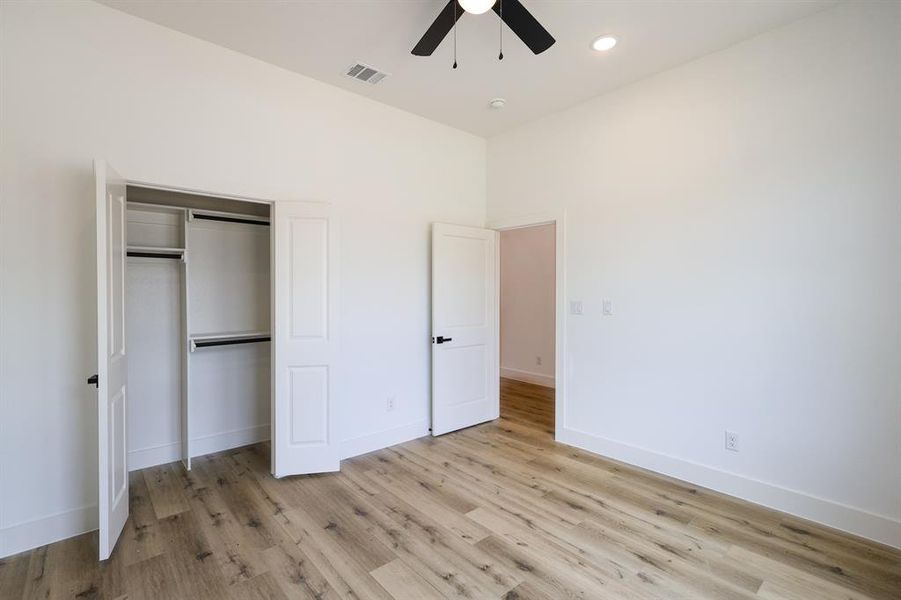 Spacious, unfurnished interior of a new home in , Fort Worth (Image 14). Spacious, unfurnished interior of a new home in , Fort Worth (Image 14).