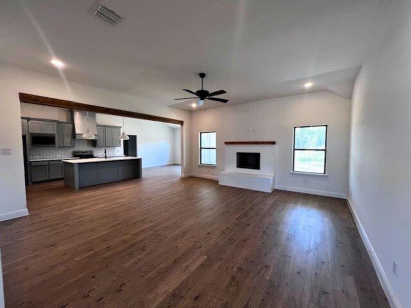 Furnished interior in a model home at Stonehenge Additional II in Sanger (Image 2). Furnished interior in a model home at Stonehenge Additional II in Sanger (Image 2).