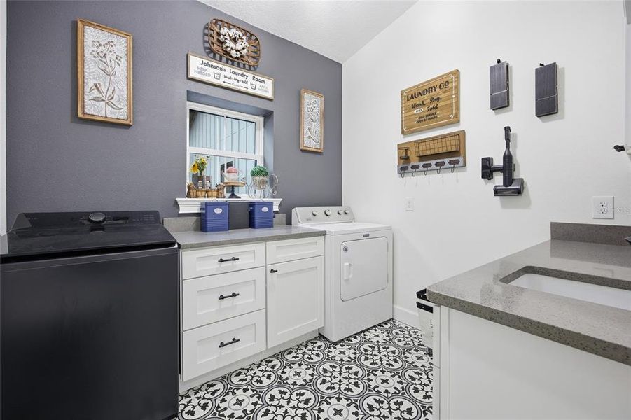 Furnished interior view inside a new home in , Belleview (Image 50). Furnished interior view inside a new home in , Belleview (Image 50).