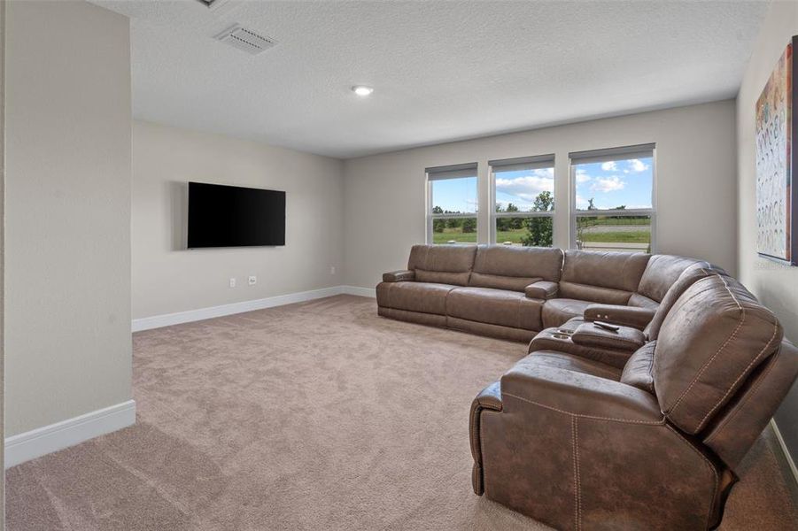 Furnished interior view inside a new home in , Montverde (Image 17).