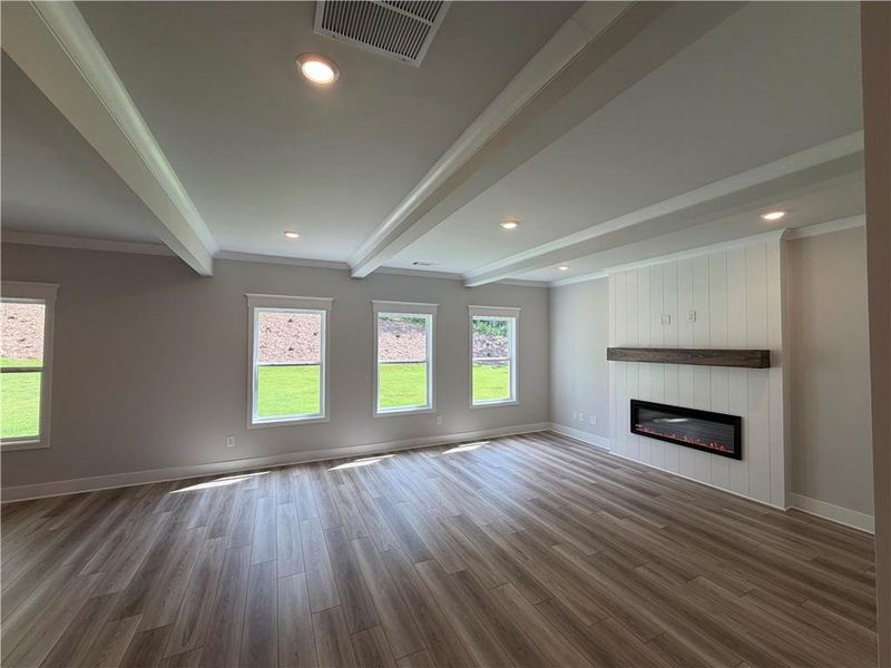 Spacious, unfurnished interior of a new home in Mallard’s Landing, Jefferson (Image 25).
