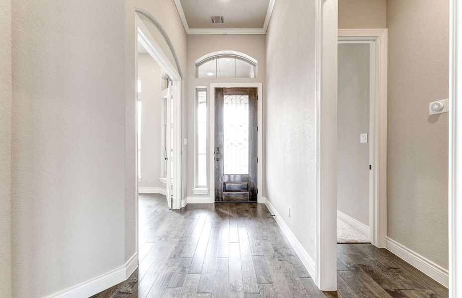 Spacious, unfurnished interior of a new home in Bridgeland 60′, Cypress (Image 19). Spacious, unfurnished interior of a new home in Bridgeland 60′, Cypress (Image 19).
