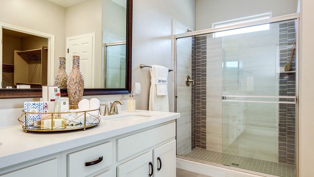 Representative furnished interior of a home built from the Citrine - Plan 5042 by D.R. Horton in Sycamore Vista, Vail (Image 34). Representative furnished interior of a home built from the Citrine - Plan 5042 by D.R. Horton in Sycamore Vista, Vail (Image 34).