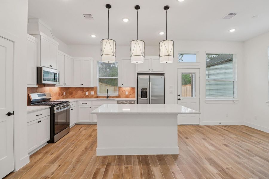 Furnished interior view inside a new home in Kresston, Montgomery (Image 5).