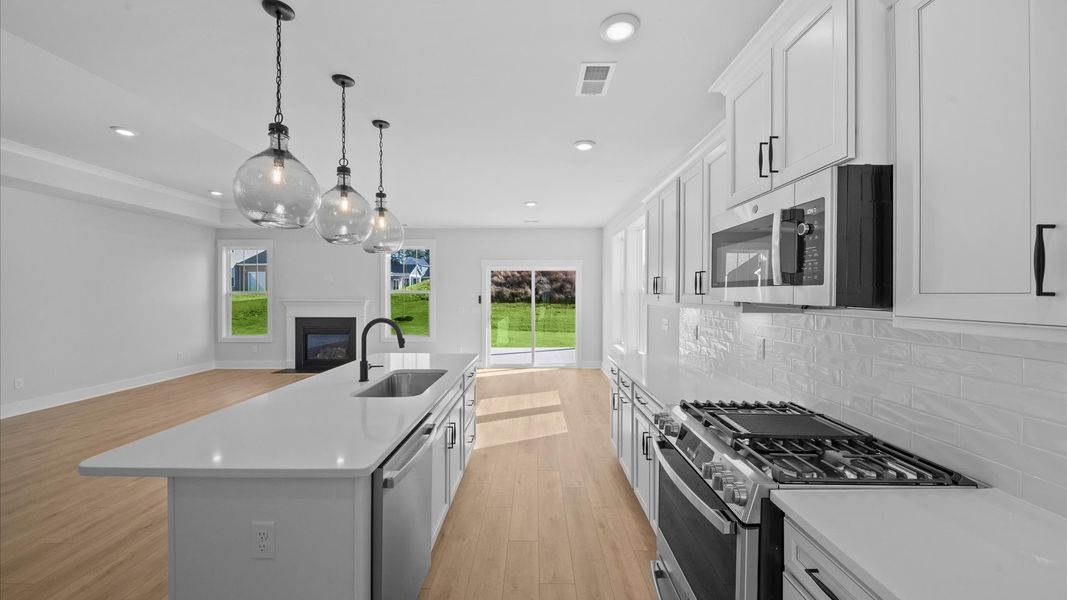 Furnished interior view inside a new home in Woodglen, Piedmont (Image 11).