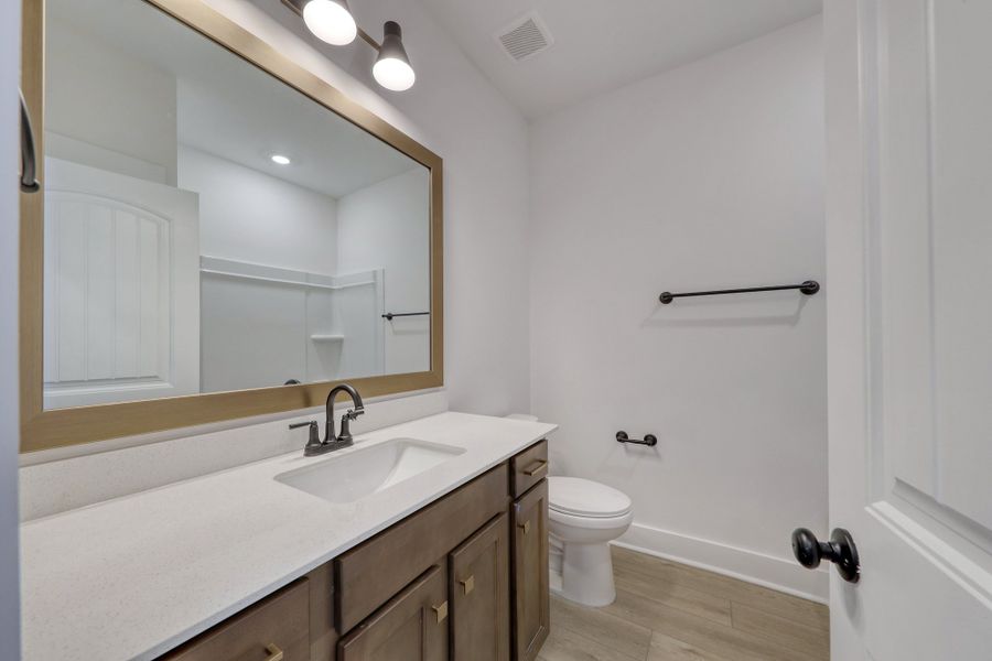 Furnished interior view inside a new home in Bally Castle, Murrells Inlet (Image 13).