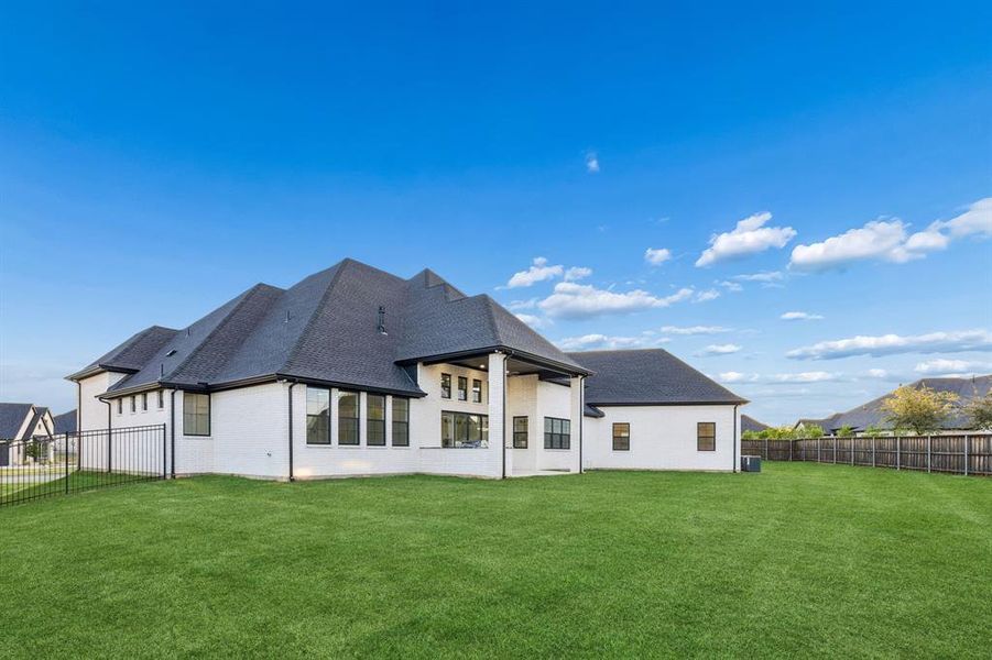 Exterior details and patio area of a home in , Argyle (Image 27).