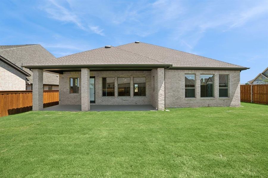 Front exterior of a new home in Terraces – Classics, Rockwall, TX, highlighting curb appeal (Image 1). Front exterior of a new home in Terraces – Classics, Rockwall, TX, highlighting curb appeal (Image 1).