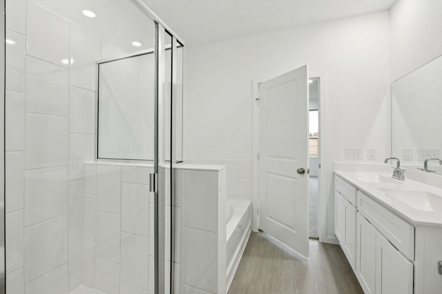 Furnished interior view inside a new home in Crosby Farms, Crosby (Image 6).