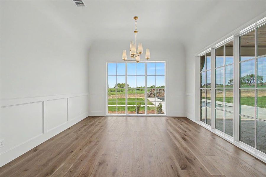 Spacious, unfurnished interior of a new home in , Aledo (Image 23).