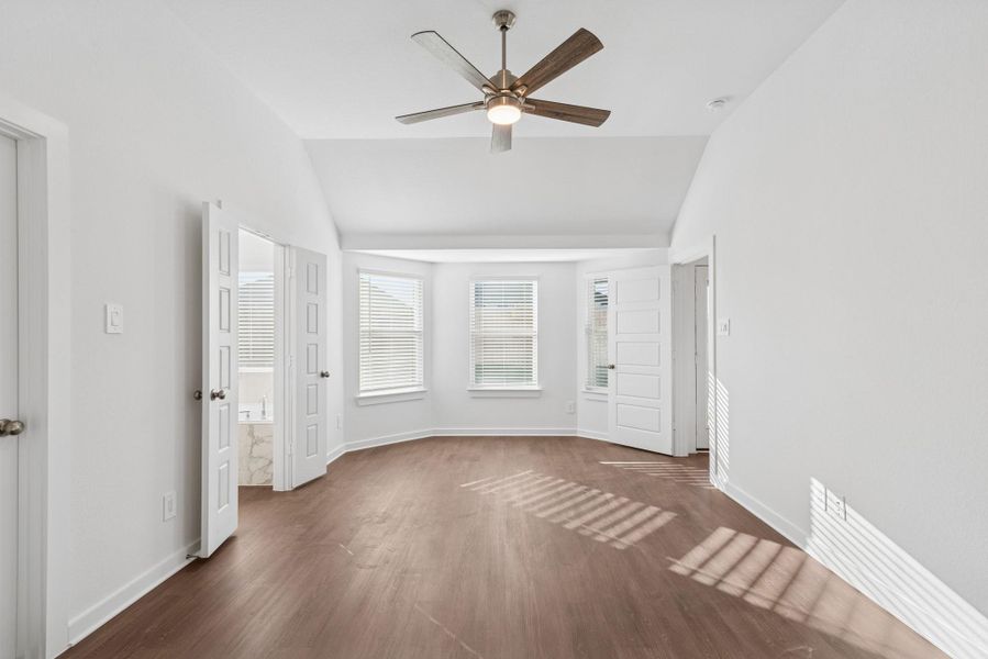 Spacious, unfurnished interior of a new home in Magnolia Ridge, Magnolia (Image 14).