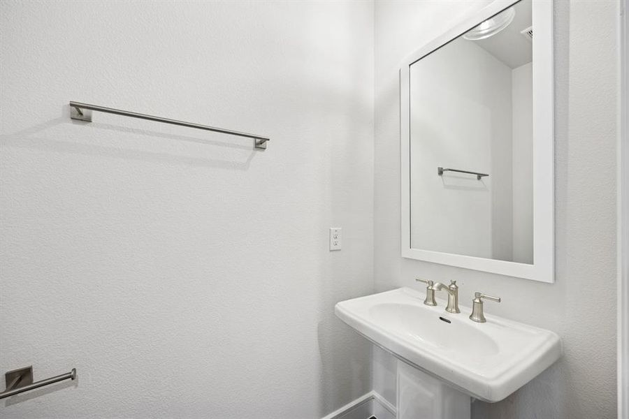 Image 28 of a home in Lincoln Pointe. Image 28 of a home in Lincoln Pointe.