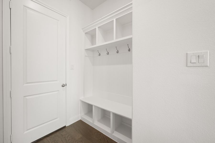Spacious, unfurnished interior of a new home in Mockingbird Hills - Premiere Series, Joshua (Image 29).