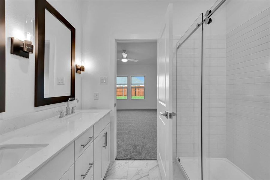 Furnished interior view inside a new home in Rolling Ridge, Van Alstyne (Image 20). Furnished interior view inside a new home in Rolling Ridge, Van Alstyne (Image 20).