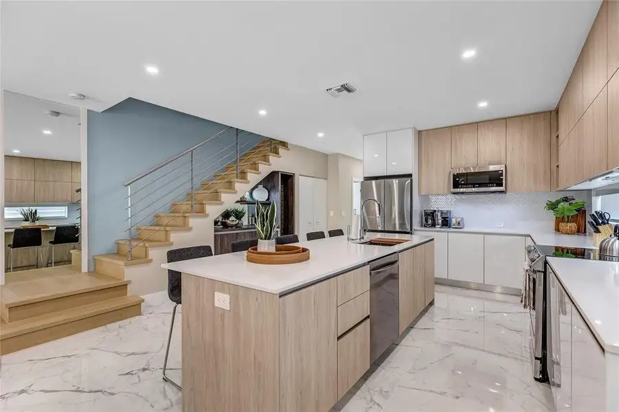 Furnished interior view inside a new home in , Fort Lauderdale (Image 2).