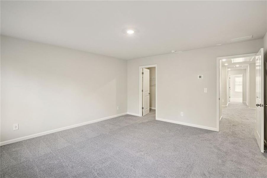 Spacious, unfurnished interior of a new home in , Conyers (Image 32).