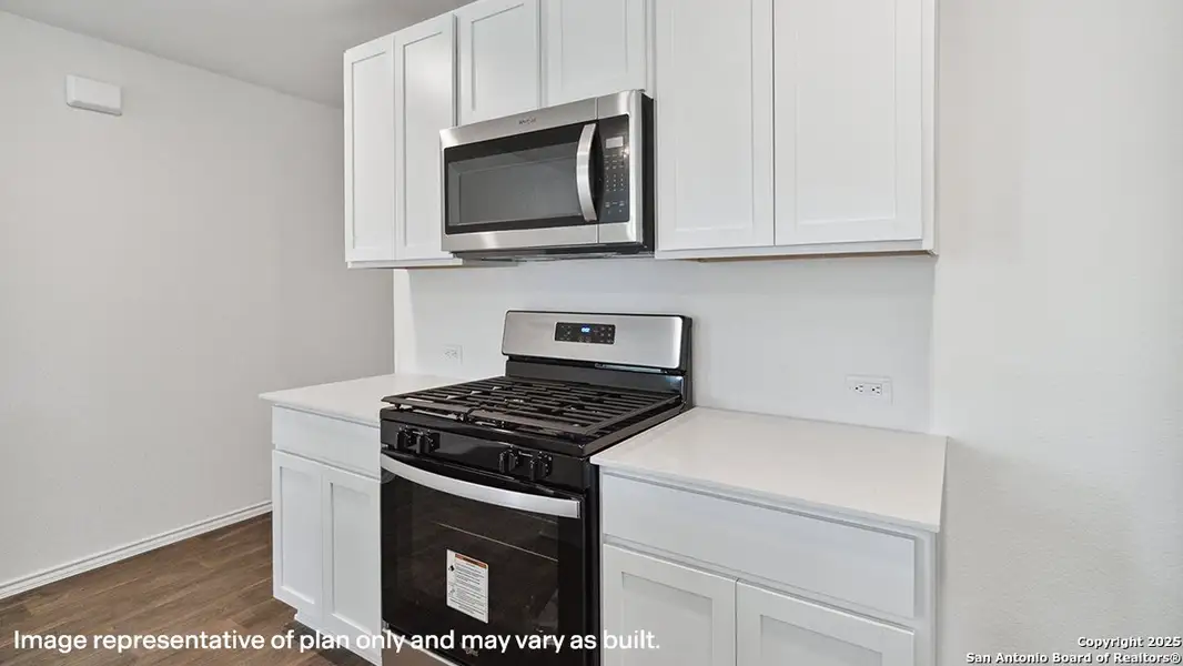 Image 38 of a home in Applewood.