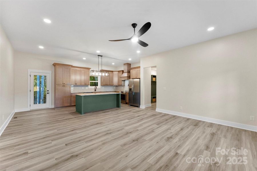 Spacious, unfurnished interior of a new home in , Lincolnton (Image 23).