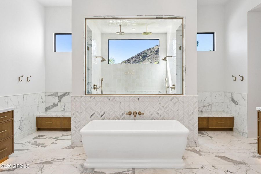 38-web-or-mls-6610-n-mountain-view-rd