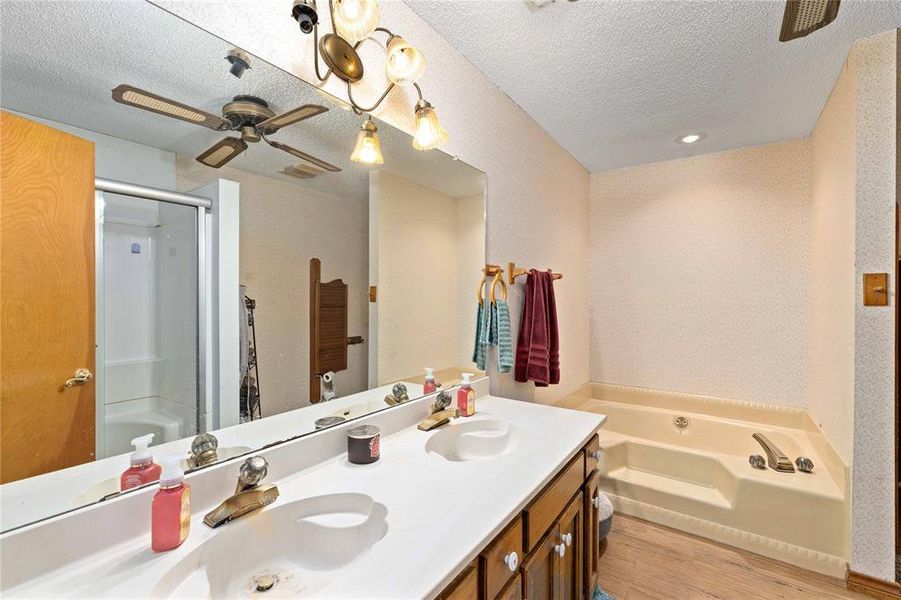 Furnished interior view inside a new home in , Brownwood (Image 30).