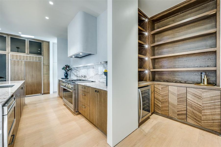 Furnished interior view inside a new home in , Dallas (Image 27).