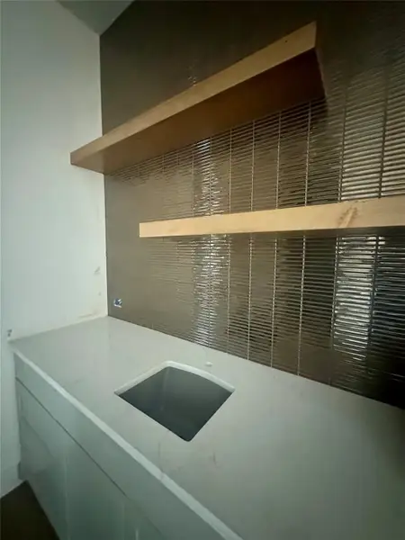 Wet bar area Wet bar area