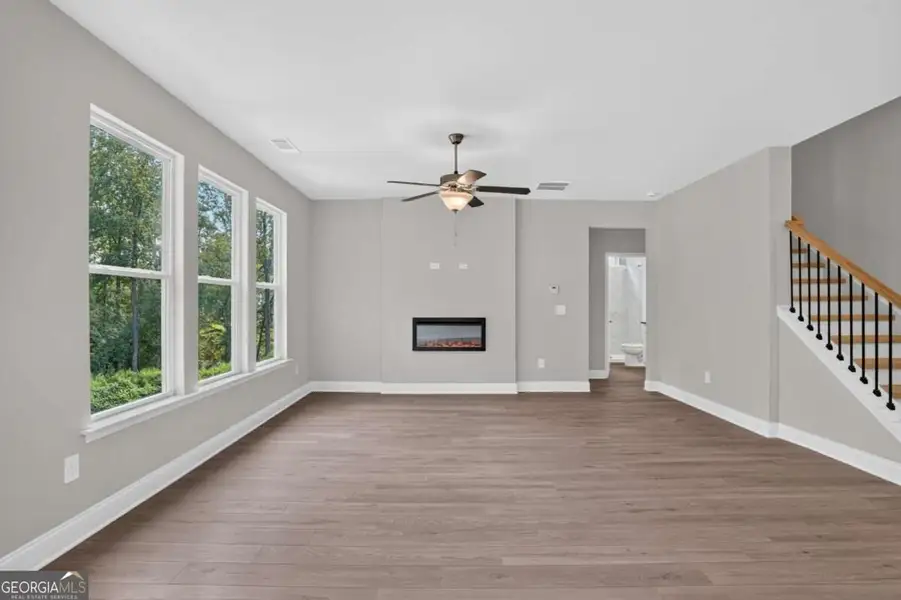 Spacious, unfurnished interior of a new home in Austin Ridge, Commerce (Image 13).