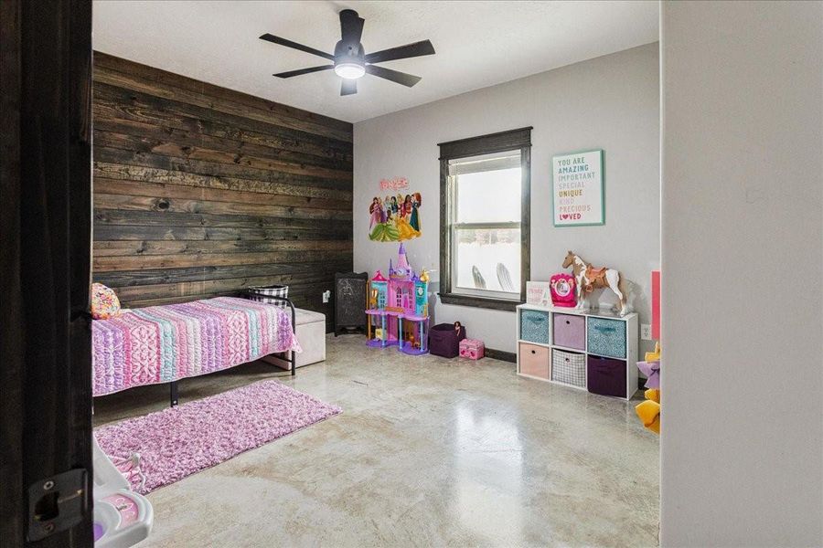 Image 34 of a home in .