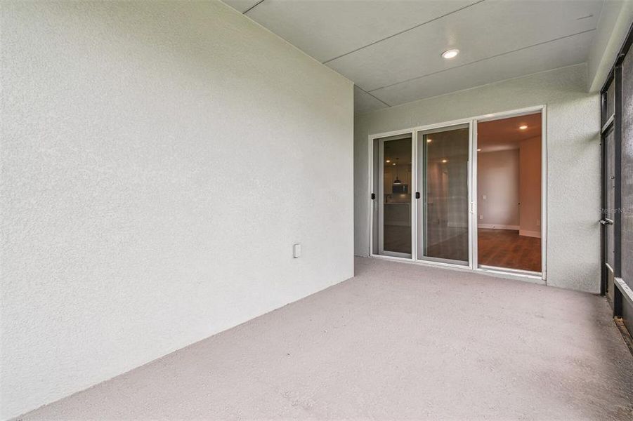 Spacious, unfurnished interior of a new home in Gracewater at Sarasota, Sarasota (Image 17). Spacious, unfurnished interior of a new home in Gracewater at Sarasota, Sarasota (Image 17).