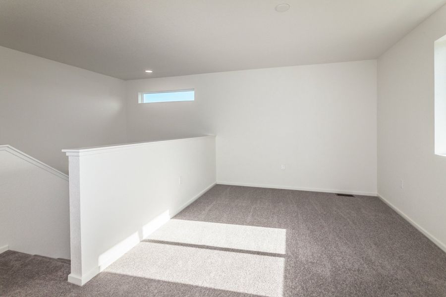 Spacious, unfurnished interior of a new home in Bloom, Fort Collins (Image 28).