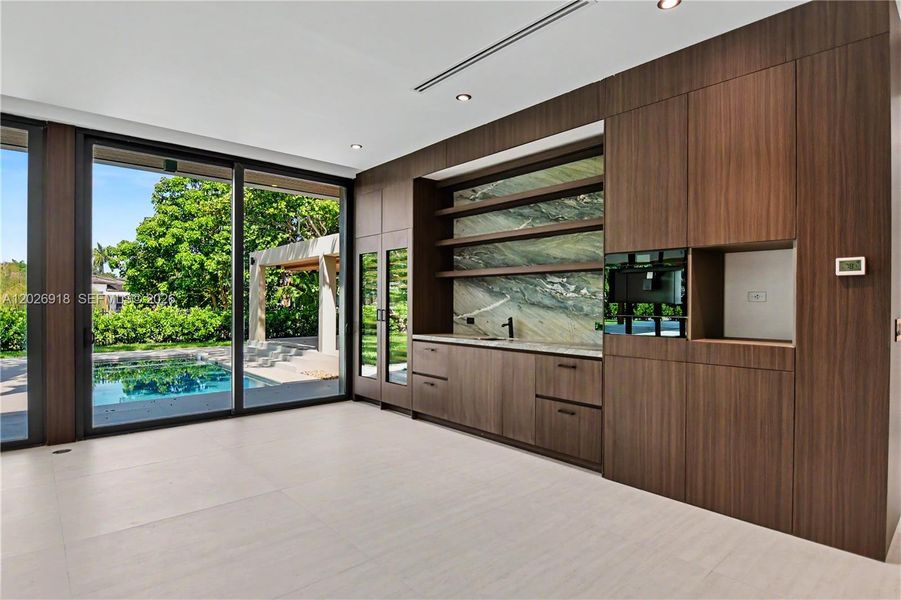 Image 37 of a home in .