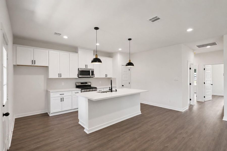 Stunning kitchen with Quartz Stunning kitchen with Quartz