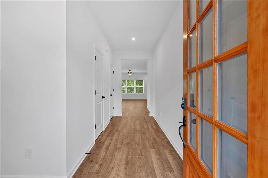 Spacious, unfurnished interior of a new home in Meadow Pines, Dallas (Image 32).