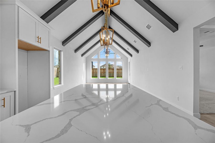 Representative image. Features, selections and colors may vary.