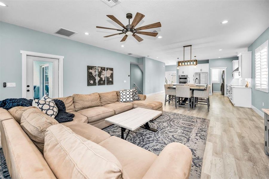 Furnished interior view inside a new home in , New Port Richey (Image 40). Furnished interior view inside a new home in , New Port Richey (Image 40).