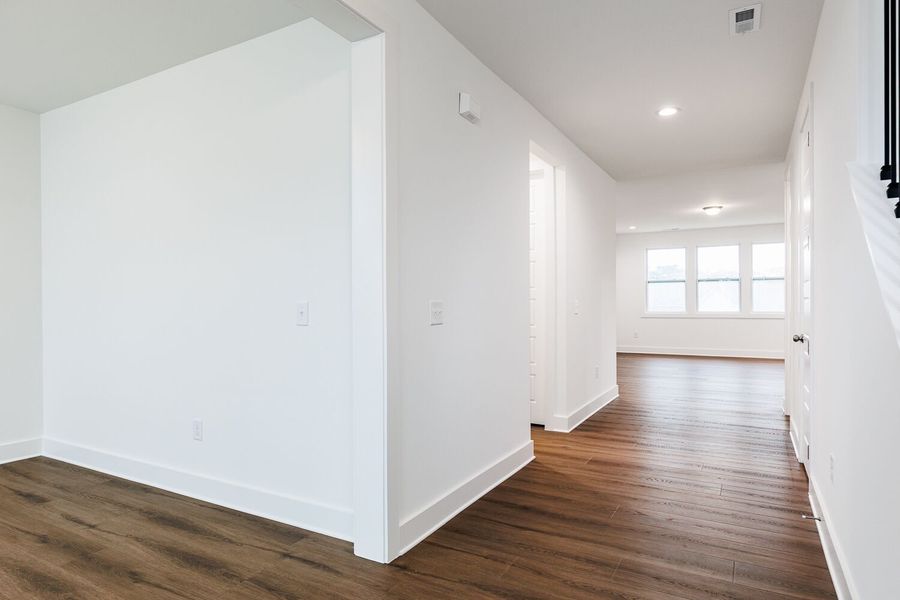 Spacious, unfurnished interior of a new home in High Grove Oaks, Fuquay Varina (Image 24).