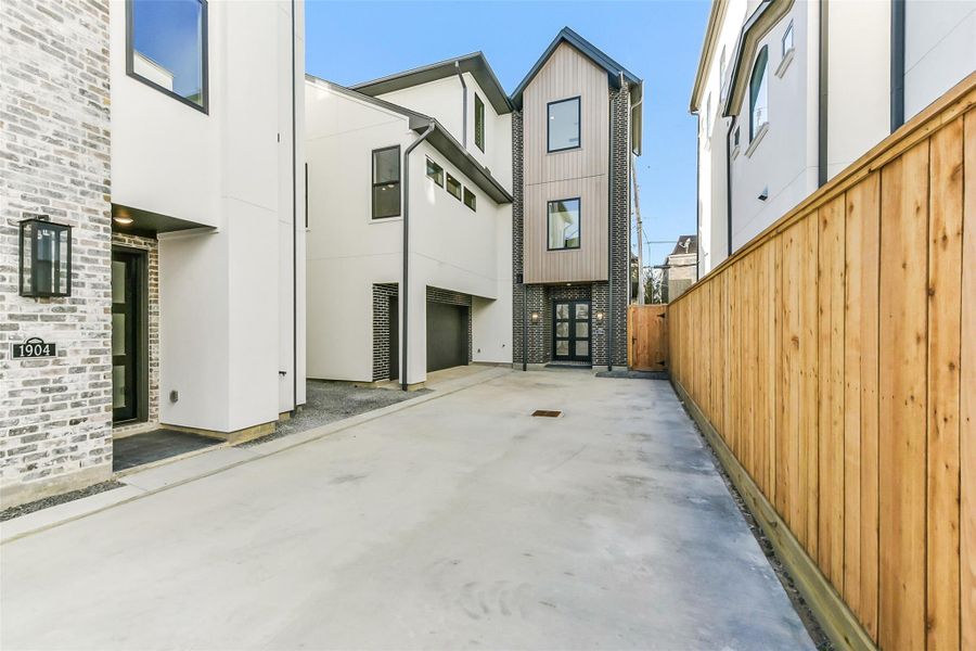 Exterior details and patio area of a home in , Houston (Image 3). Exterior details and patio area of a home in , Houston (Image 3).