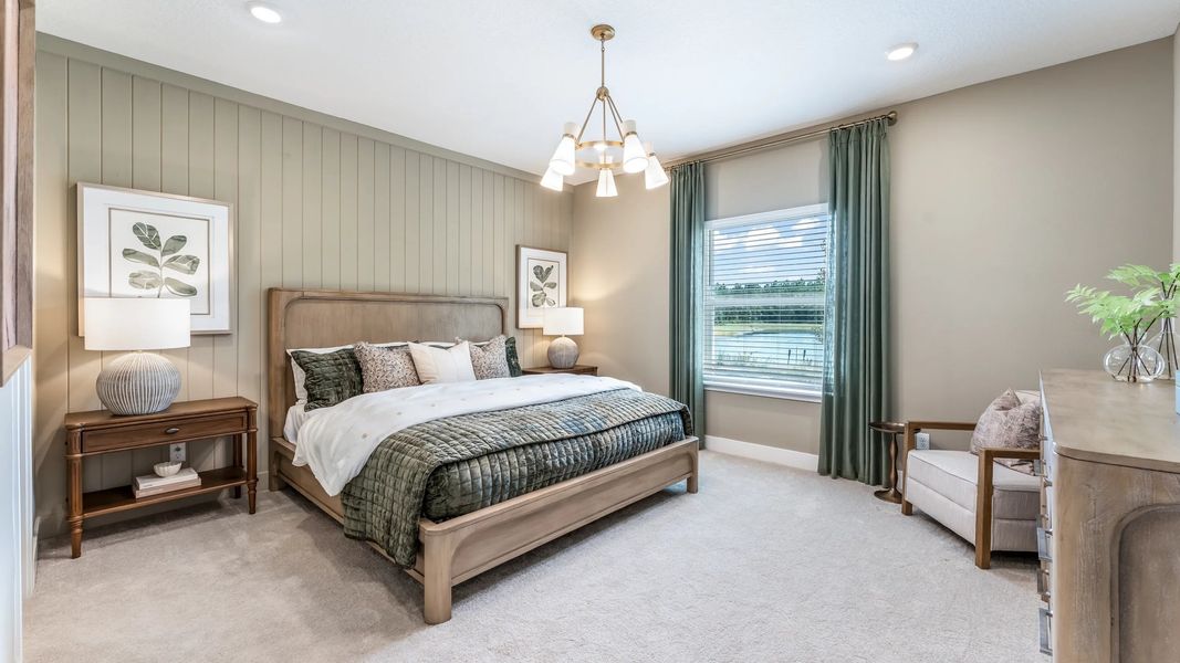 Owner's suite with bed set