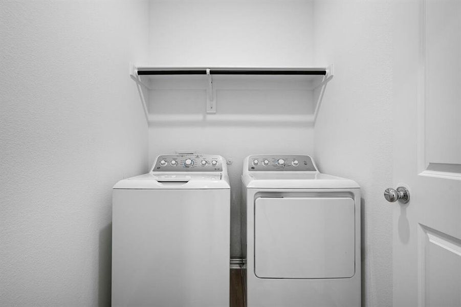 2779 Kyle Drive ~ Ready Now!