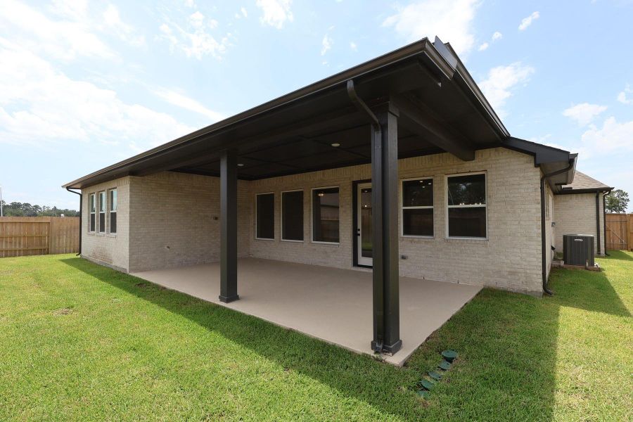 Welcome to The Ridgegate by David Weekley Homes. **HOME ESTIMATED TO BE COMPLETE JULY 2026** Welcome to The Ridgegate by David Weekley Homes. **HOME ESTIMATED TO BE COMPLETE JULY 2026**